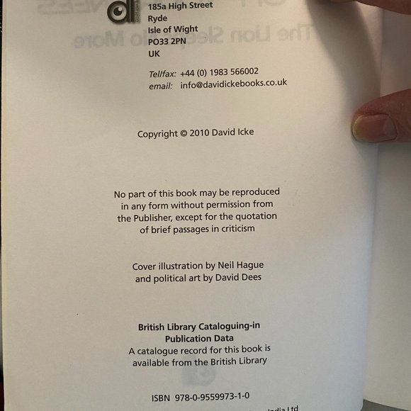 PAPERBACK "HUMAN RACE GET OFF YOUR KNEES'  THE LION SLEEPS NO MORE BY DAVID IKE - Picture 4 of 6